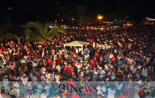 Confira as fotos da virada de ano em Belmonte – O melhor Reveillon da Costa do descobrimento.