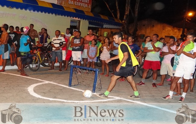 Projeto esportivo organizado pela Secretaria de Esportes de Belmonte movimentou a cidade.