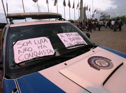 PMs deflagram greve em assembleia; Governo nega e monitora ‘pequeno movimento’.