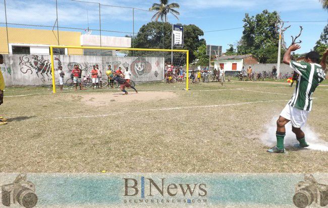 Domingo é marcado pelas rodadas do Campeonato Interbairros em Belmonte.