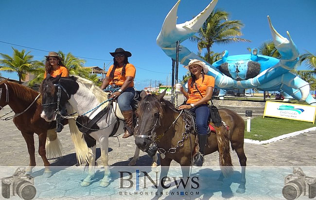 Dia Internacional da Mulher é comemorado em Belmonte com a 2ª Cavalgada Feminina.