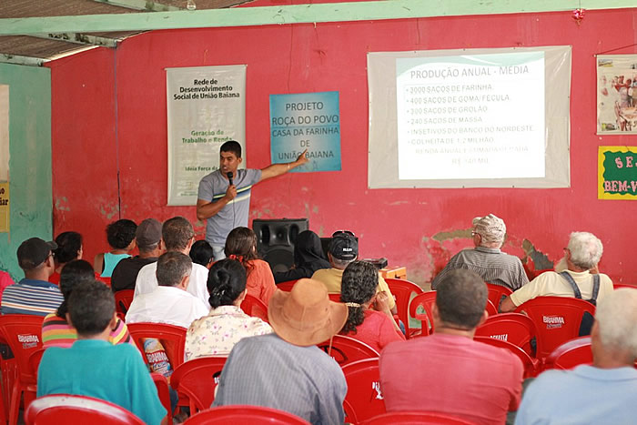 Agricultores familiares aprendem com experiência do distrito de União Baiana, em Itagimirim.