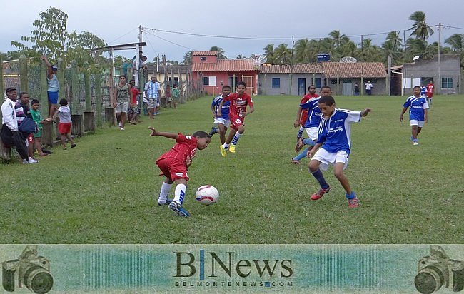 Final de semana esportivo lota os campos de futebol belmontenses.