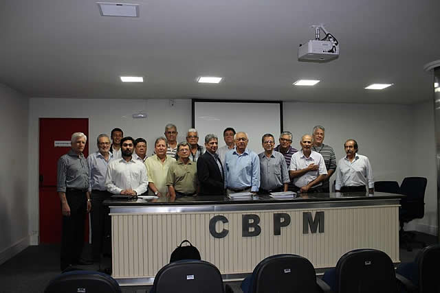 Vitro apresenta a CBPM o projeto para exploração de areia silicosa em Belmonte.