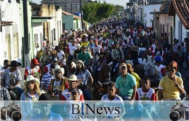 Mais de 300 Cavaleiros e Amazonas participam da Cavalgada dos Amigos em Belmonte.