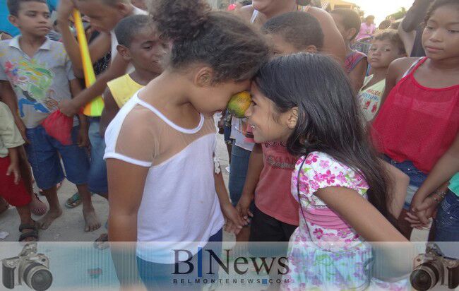 Crianças dos Bairros Bom Jardim e São Benedito ganham grande festa do Dia das Crianças.