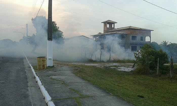 Clima seco e ventos fortes alastram focos de incêndio por toda a Costa do Descobrimento.