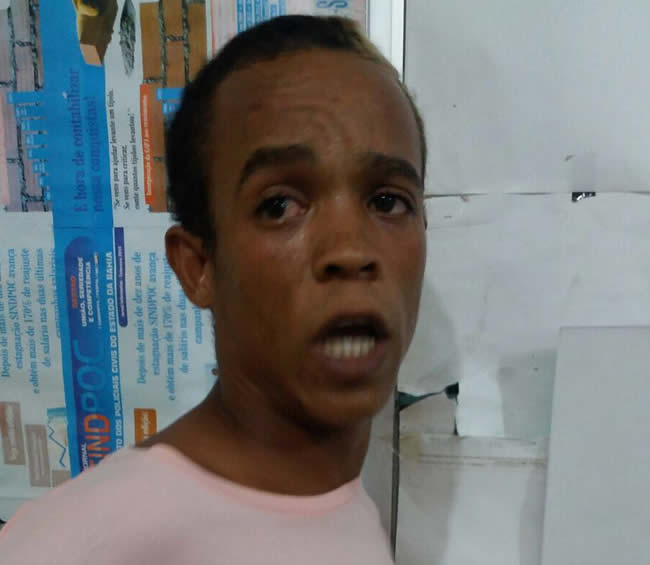 Operação policial no circuito do carnaval prende Dê no que Der novamente.