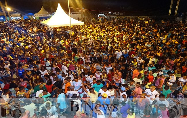 Jauperi agita segundo dia do Belmonte Folia 2016.