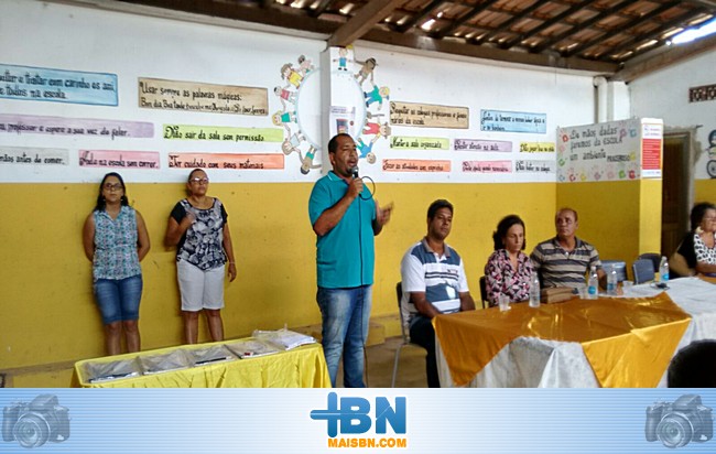 Parceria entre empresário e Prefeitura de Belmonte entrega mil Kits Escolares para alunos em Barrolândia.