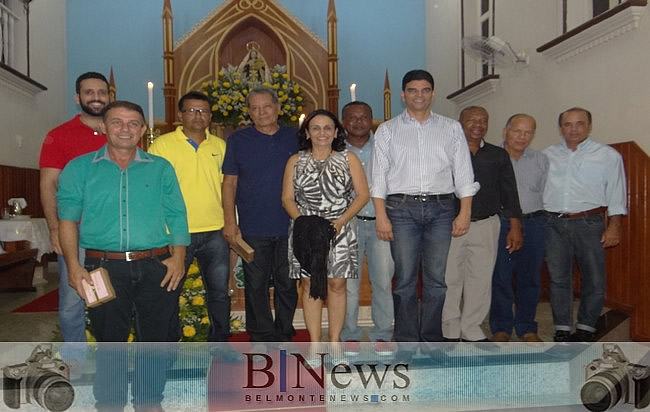 Deputado Claudio Cajado e Prefeita Alice participam da Novena de Nossa Senhora do Carmo.