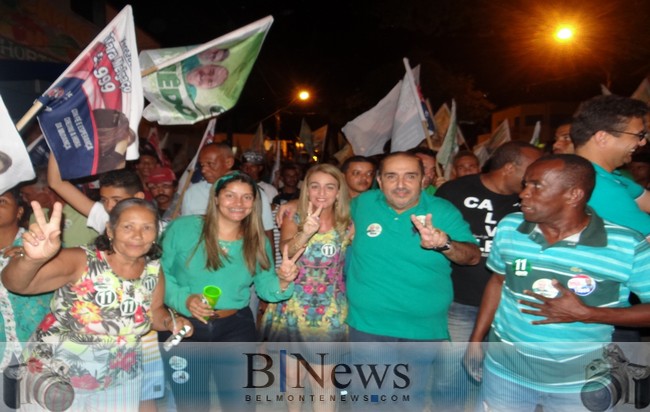 Candidato a Prefeito Iêdo Elias faz último comício na sede do município de Belmonte.