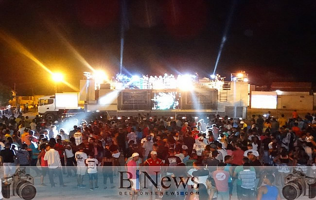 Ressaca do Carnaval reúne um grande número de pessoas em Barrolândia.