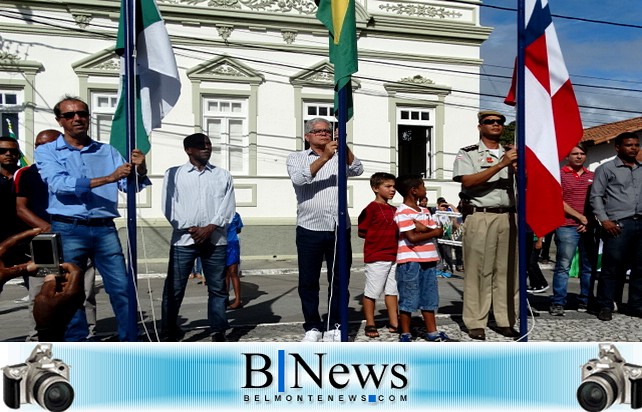 Hasteamento de bandeiras e desfile cívico marcam os 126 anos de Belmonte.