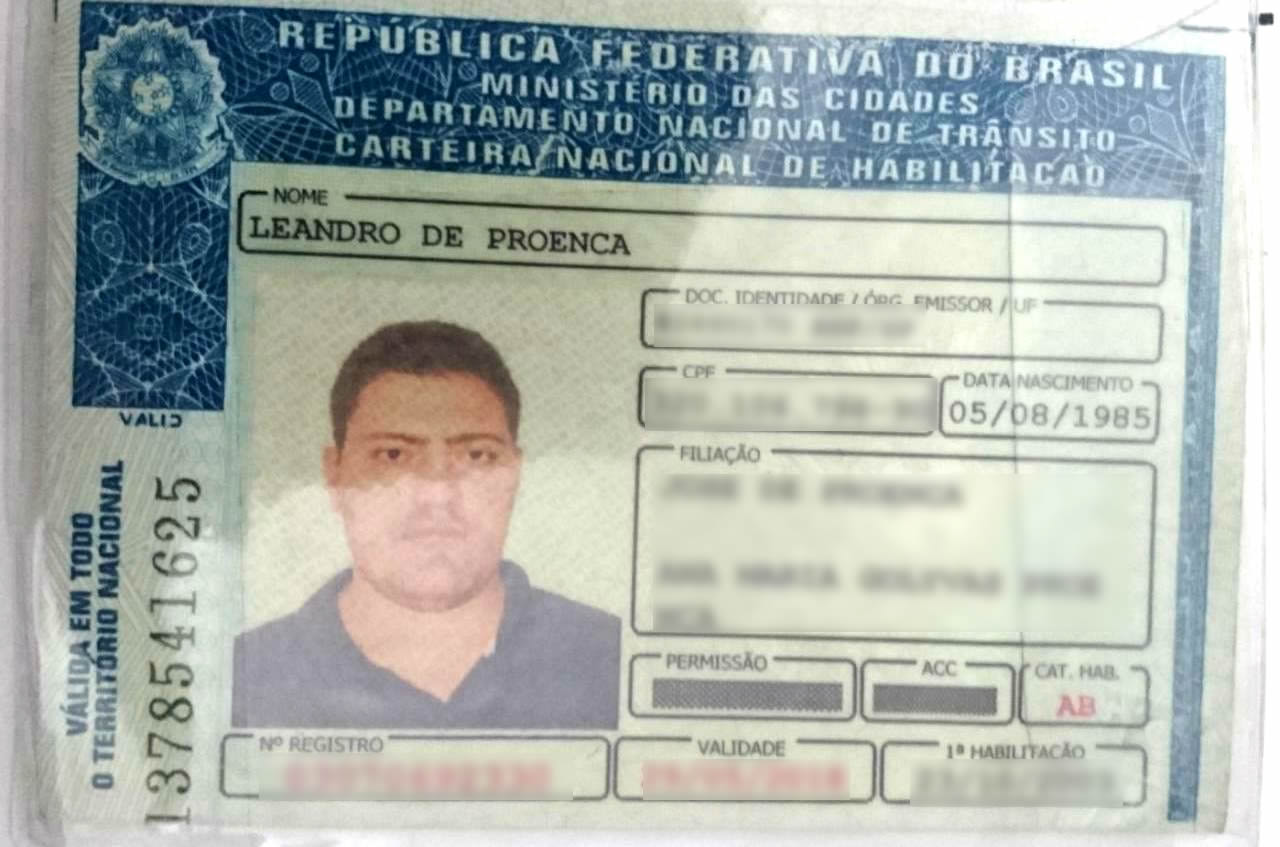 POLICIA MILITAR PRENDE ESTELIONATÁRIO INTERNACIONAL EM TRANCOSO.