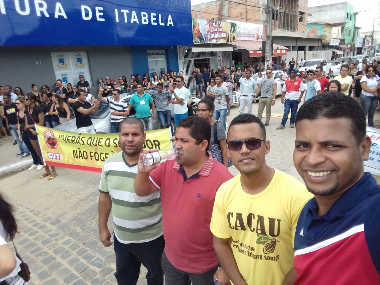 Representantes belmontenses participam de ato pelos precatórios do FUNDEF realizado em Itabela.
