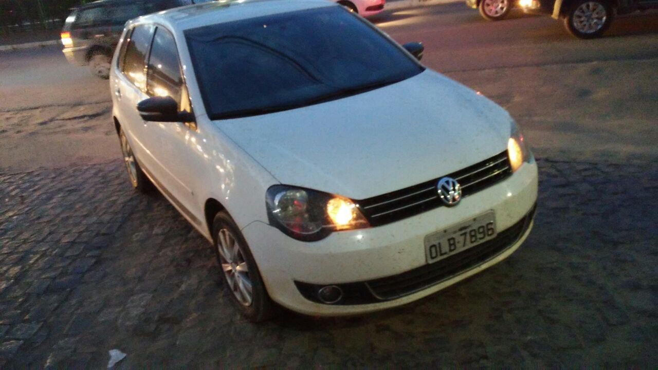 Carro roubado em Belmonte foi encontrado em Itabuna com a placa adulterada.