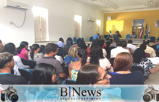 Secretaria de Educação promove Fórum voltado aos educadores belmontenses.