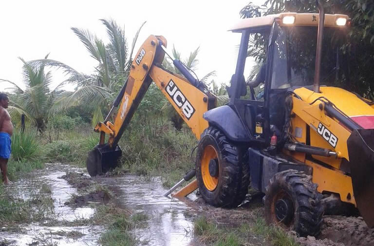 Prefeitura informa medidas para sanar prejuízos causados pelas chuvas em Belmonte.