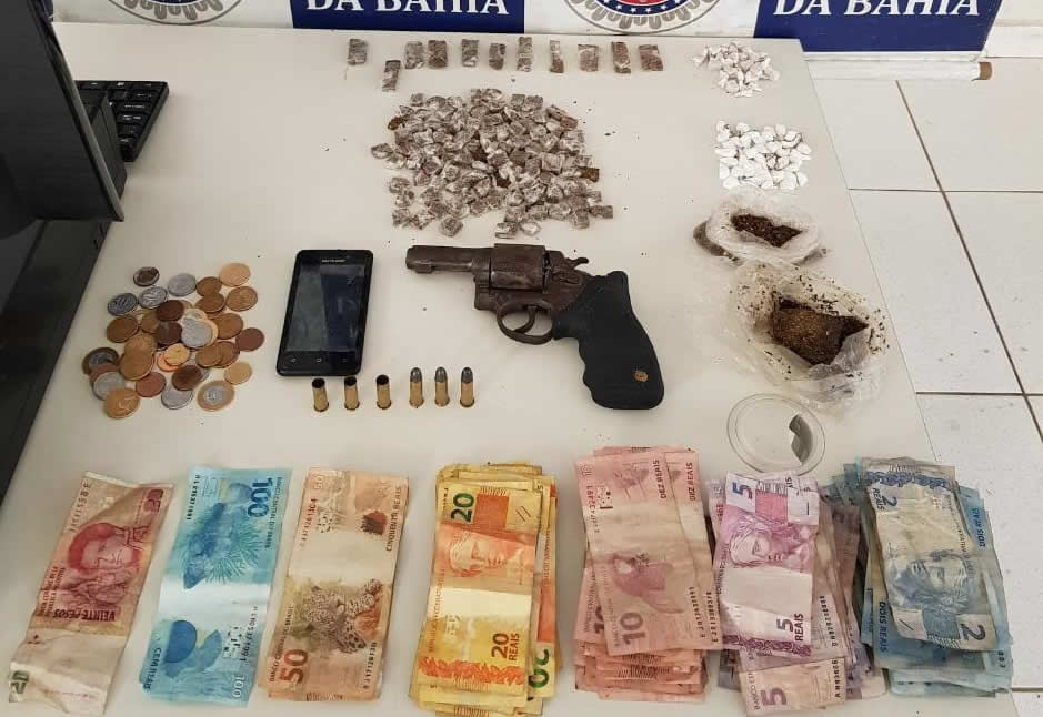 Suspeito a serviço do tráfico de drogas morre em confronto com a PM no Bairro Campinho.