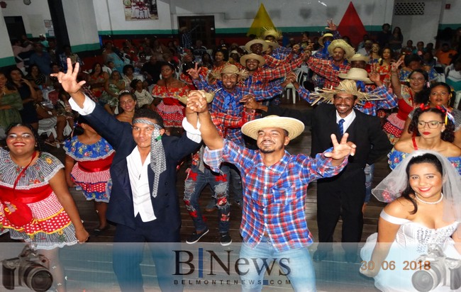 Forró do CRAS agita a noite de sábado em Belmonte.