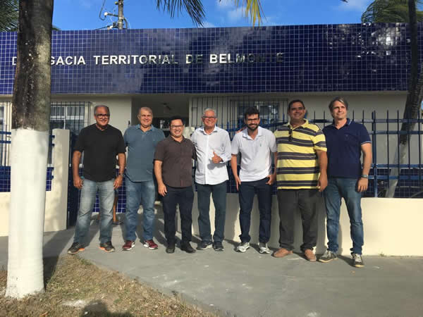 Por indicação do Deputado Jânio Natal, Governo do estado finaliza recuperação da Delegacia de Belmonte.