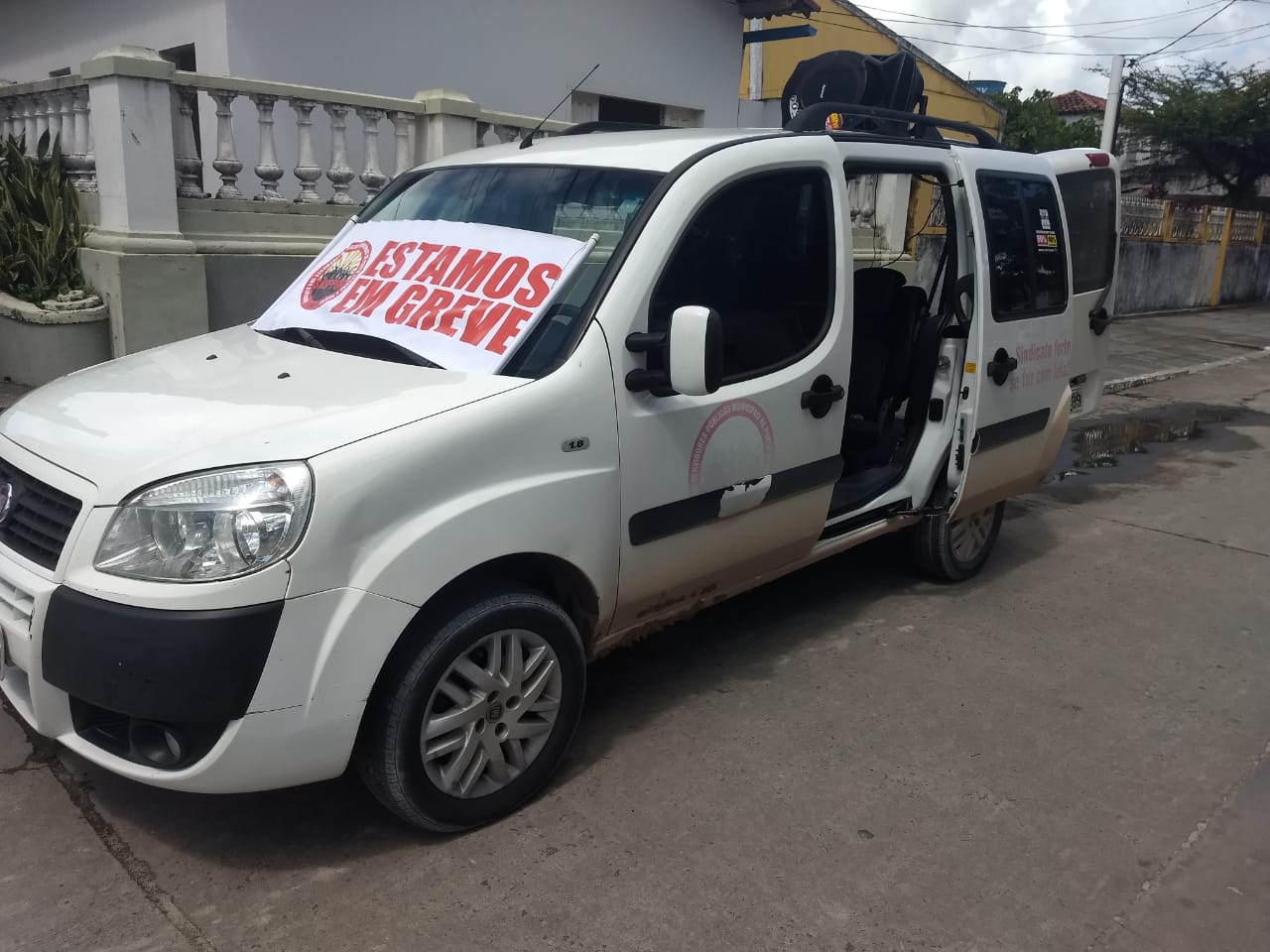 Servidores Municipais de Belmonte realizam paralisação de advertência nessa quarta-feira.