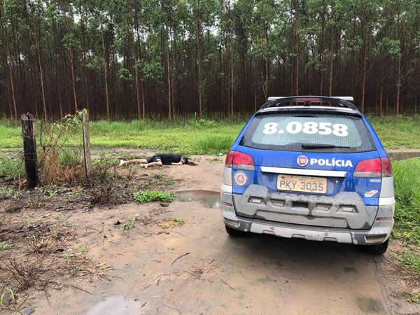 Homem é executado com tiros na cabeça no Bairro Bozó, em Barrolândia.