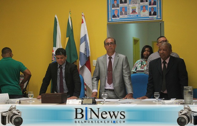 Aelson Matos (Calango) é reeleito para a presidência da Câmara de Vereadores de Belmonte.
