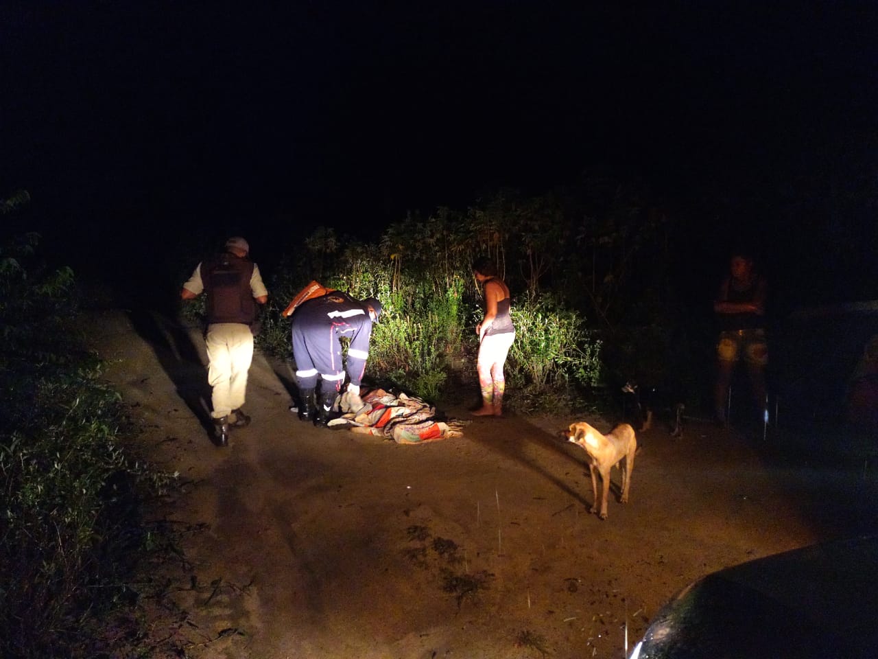 Tio mata sobrinho com golpes de faca na zona rural de Santa Cruz Cabralia.