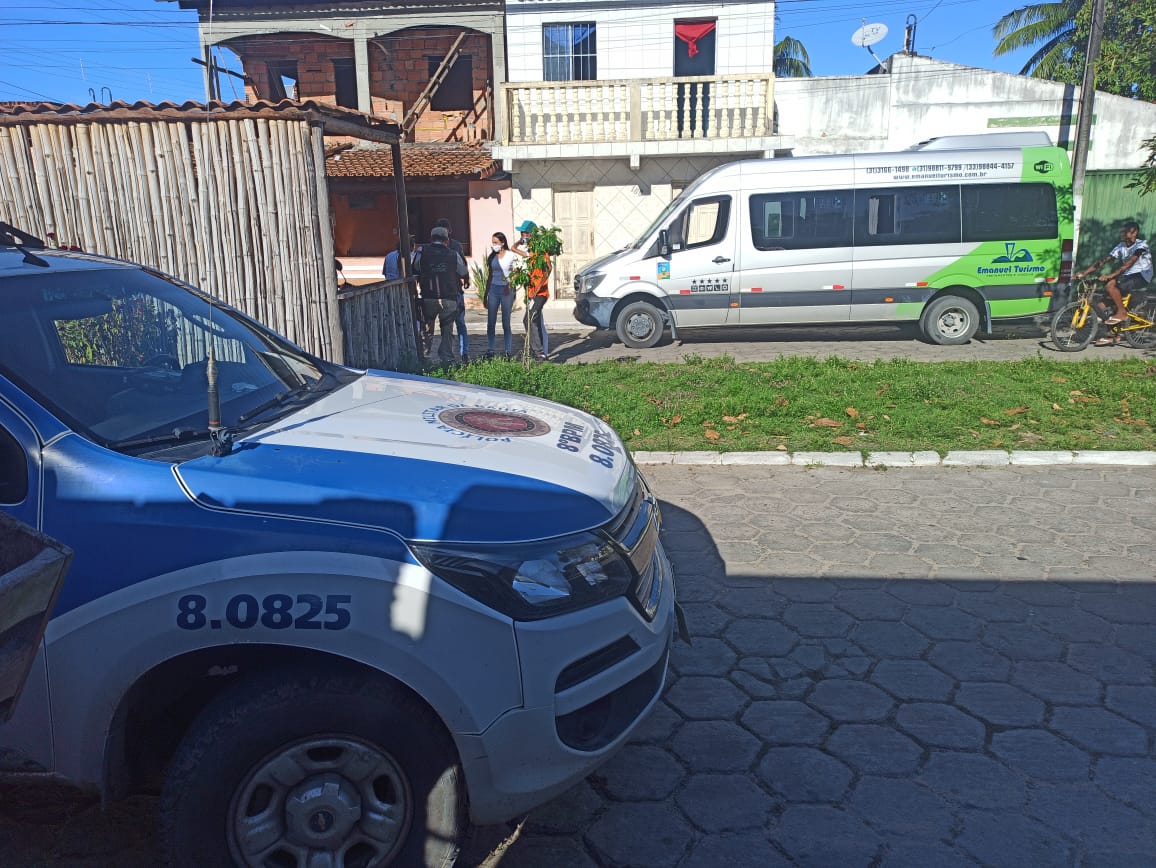 Boato causa pânico em Belmonte e mal entendido é desfeito pela Polícia Militar.