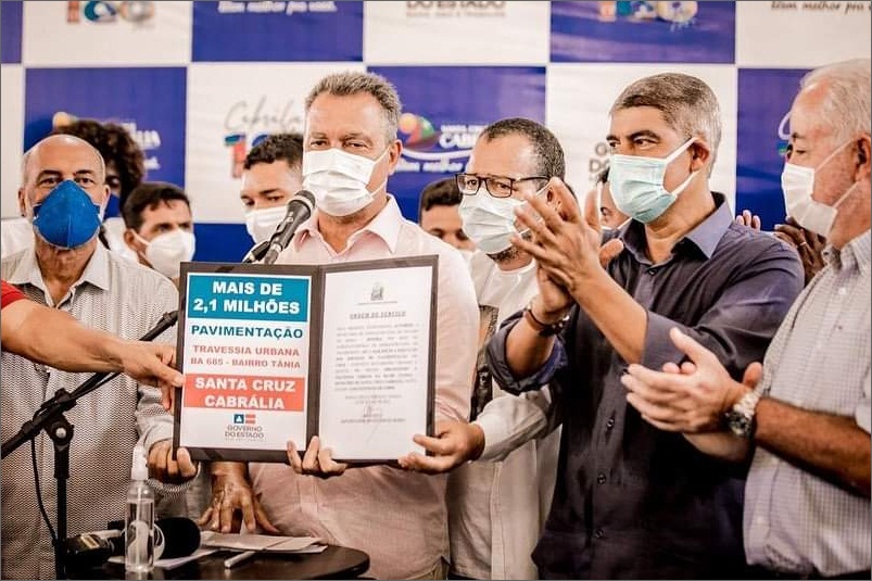 Rui Costa e Prefeito Agnelo Santos inaugura diversas obras nos 188 anos de aniversário de Cabrália.